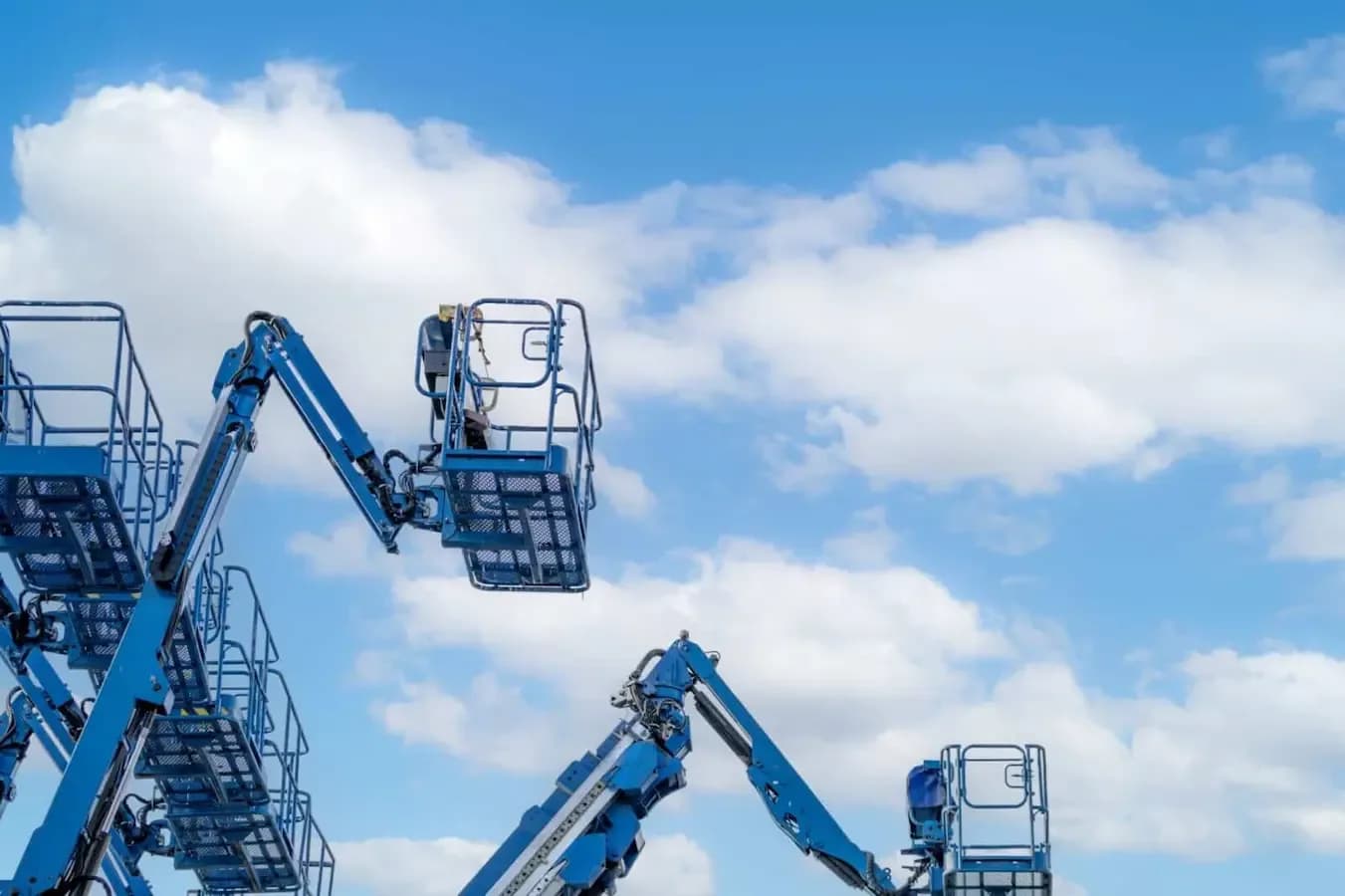 Dicas de Segurança para Operar Plataformas Elevatórias