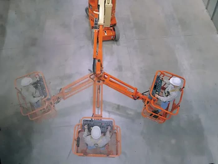 E300AJP: Plataforma Articulada JLG