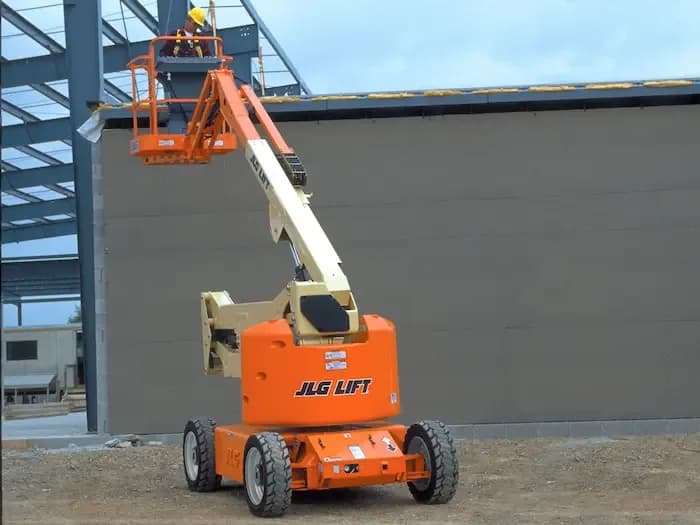 E450AJ: Plataforma de Lança Articulada JLG