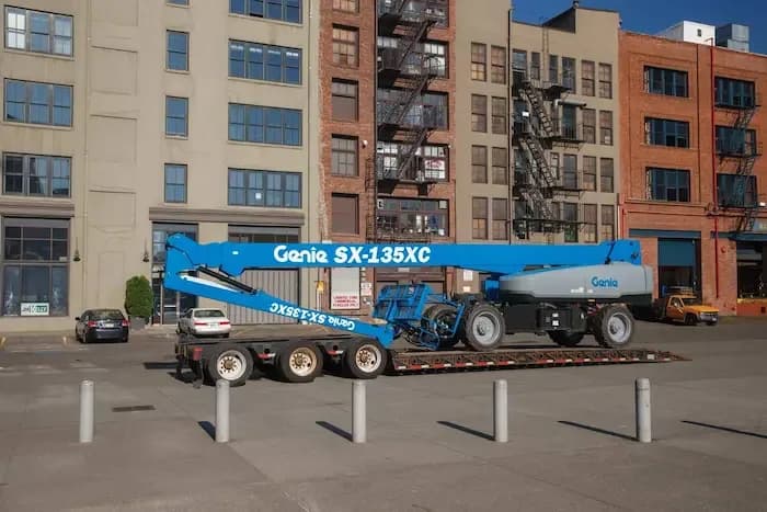 Genie SX-135 XC: Plataforma Elevatória Telescópica