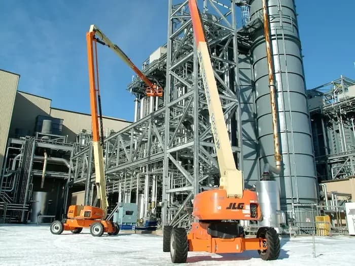 JLG 1200SJP SKG D4R 4X4: Plataforma Telescópica