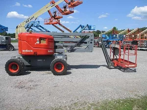 SJ 46 AJ: PTA Articulada Diesel SkyJack
