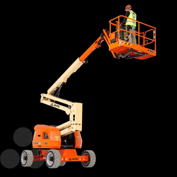 Operador em plataforma elevatória de lança APC