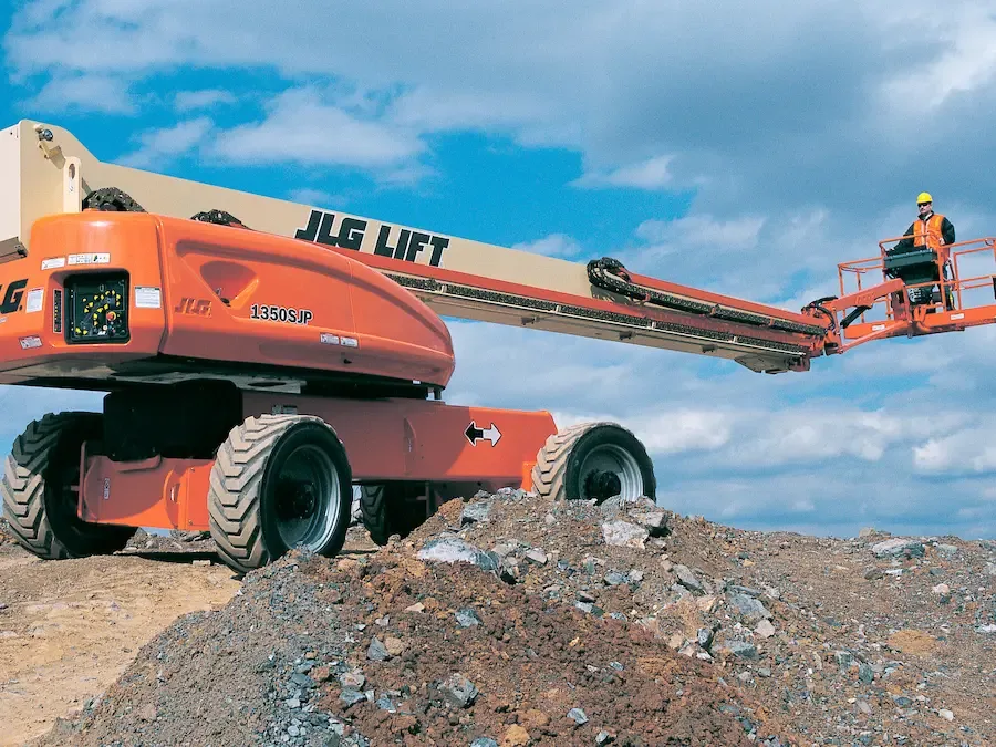 1350 SJP: Plataforma Aérea de Lança Telescópica JLG