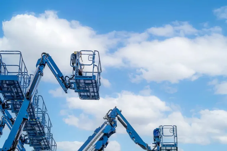 Dicas de Segurança para Operar Plataformas Elevatórias