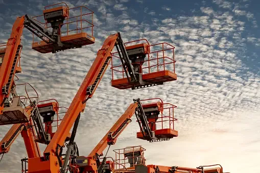 Como Operar Plataforma Elevatória?