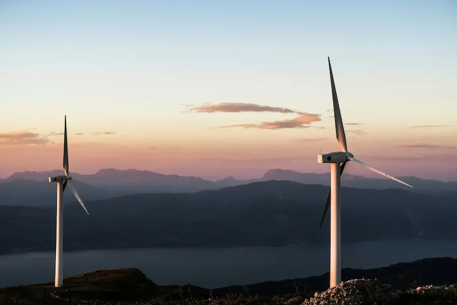 Plataformas Elevatórias na Indústria de Energia Eólica