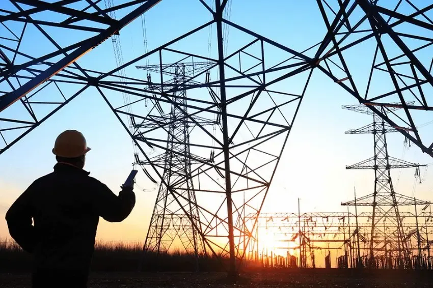 Plataformas Elevatórias para Instalações Elétricas